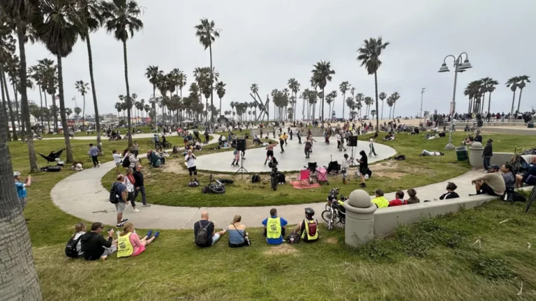 LA in a Day Tour - Bikes and Hikes LA