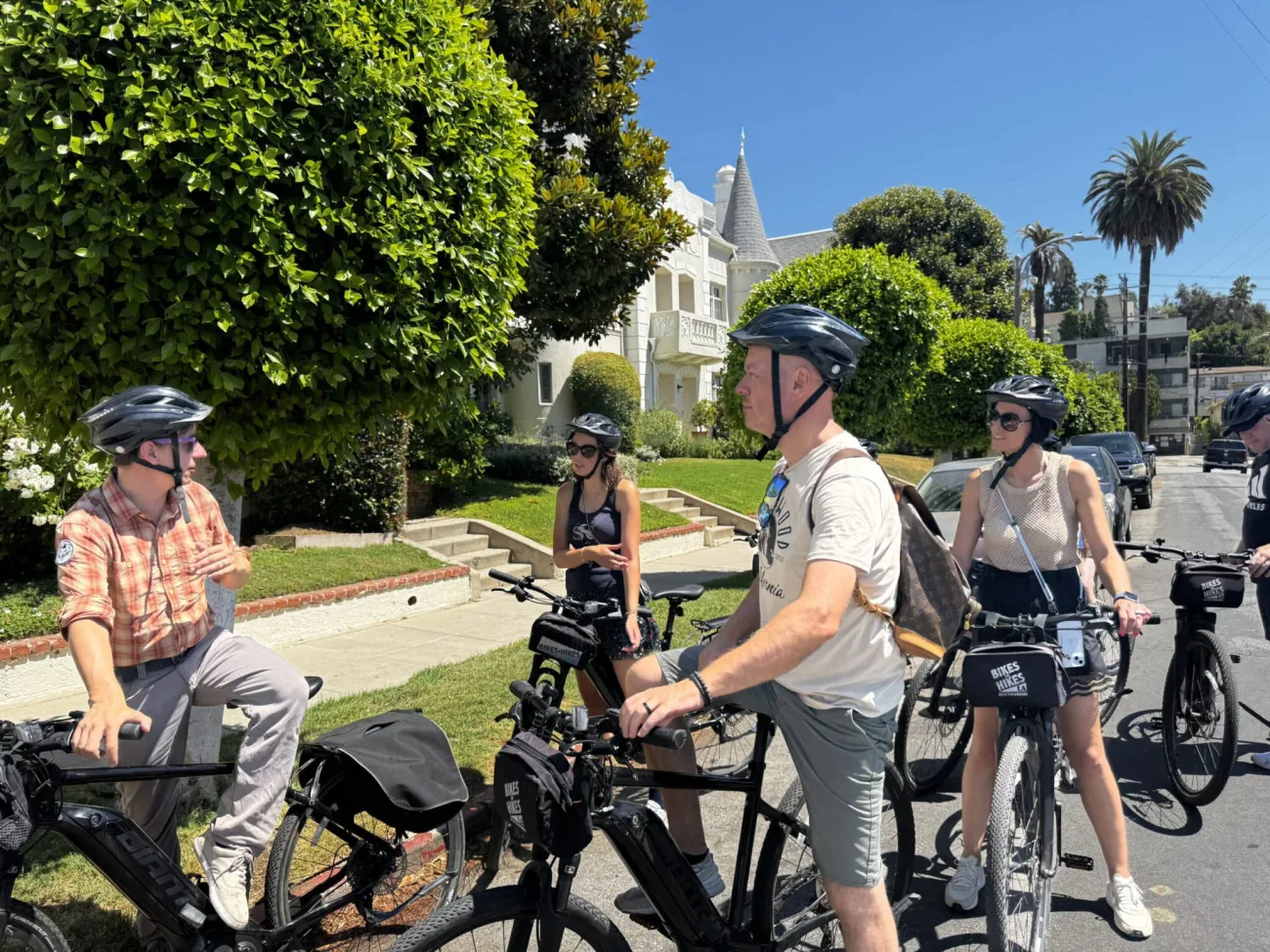 Hollywood Sign Tour in Los Angeles - Bikes and Hikes LA