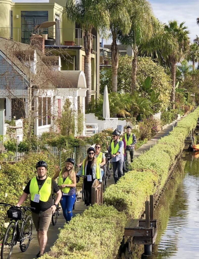Guests at the Venice Canals on the One day in LA tour