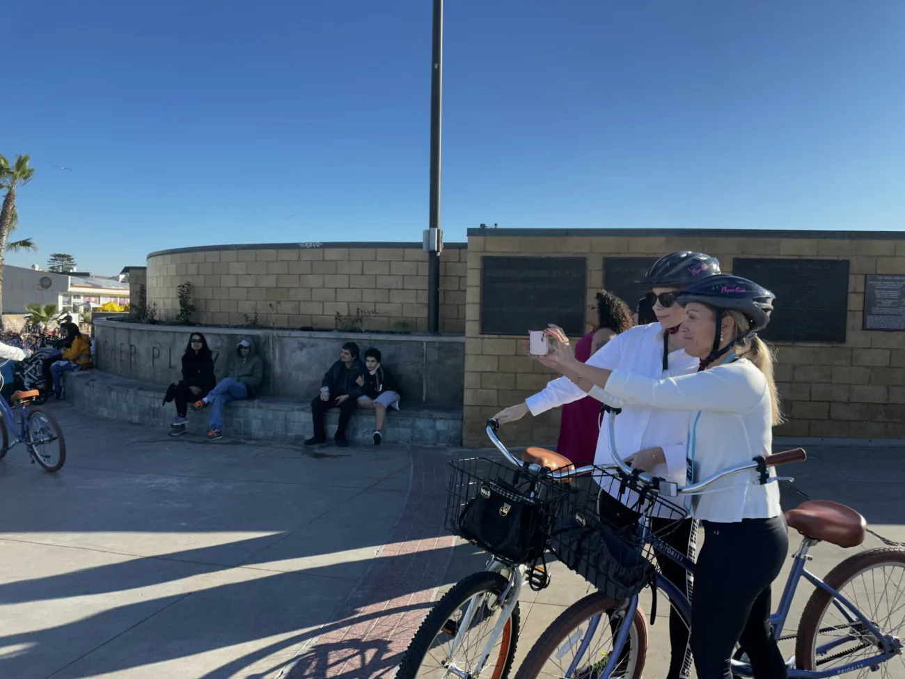 Bites: Food Tour in Los Angeles - Bikes and Hikes LA