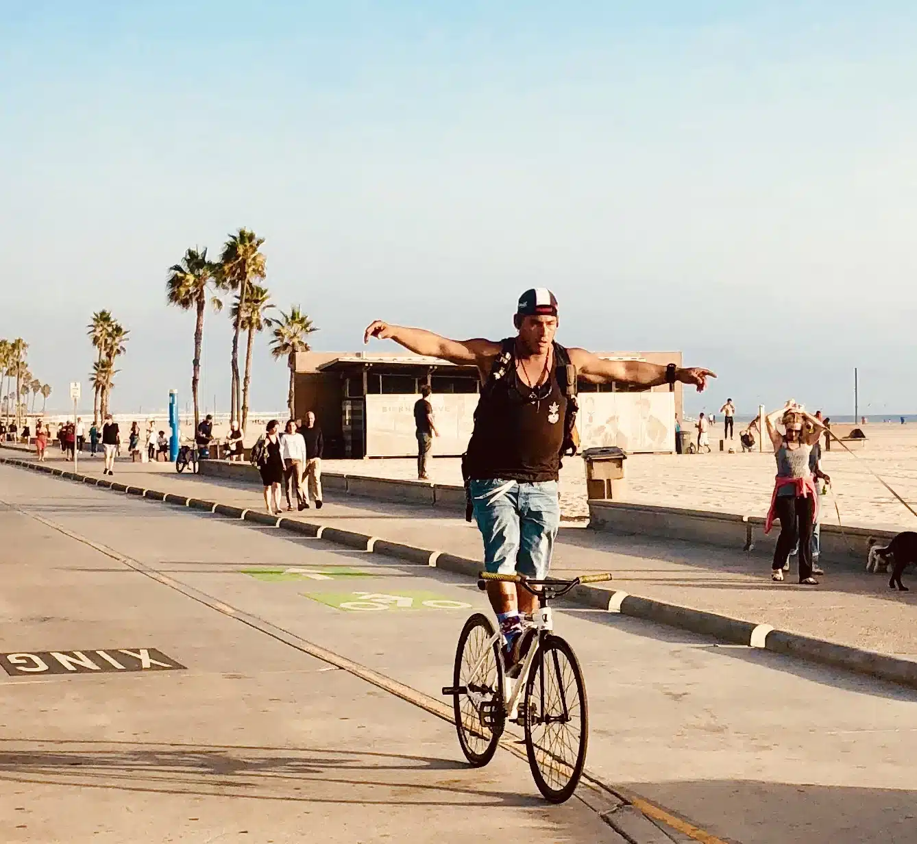 santa monica boardwalk