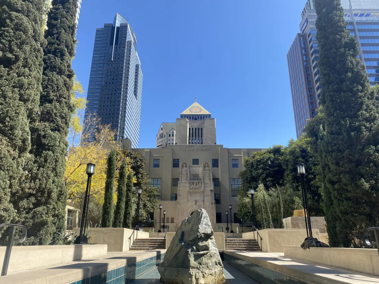 Downtown LA Architecture Tour - Bikes and Hikes LA