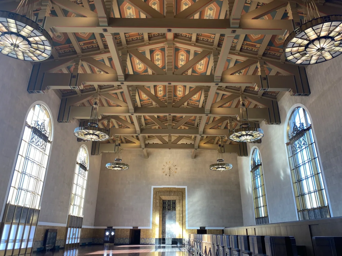 Downtown LA Architecture Tour - Bikes and Hikes LA