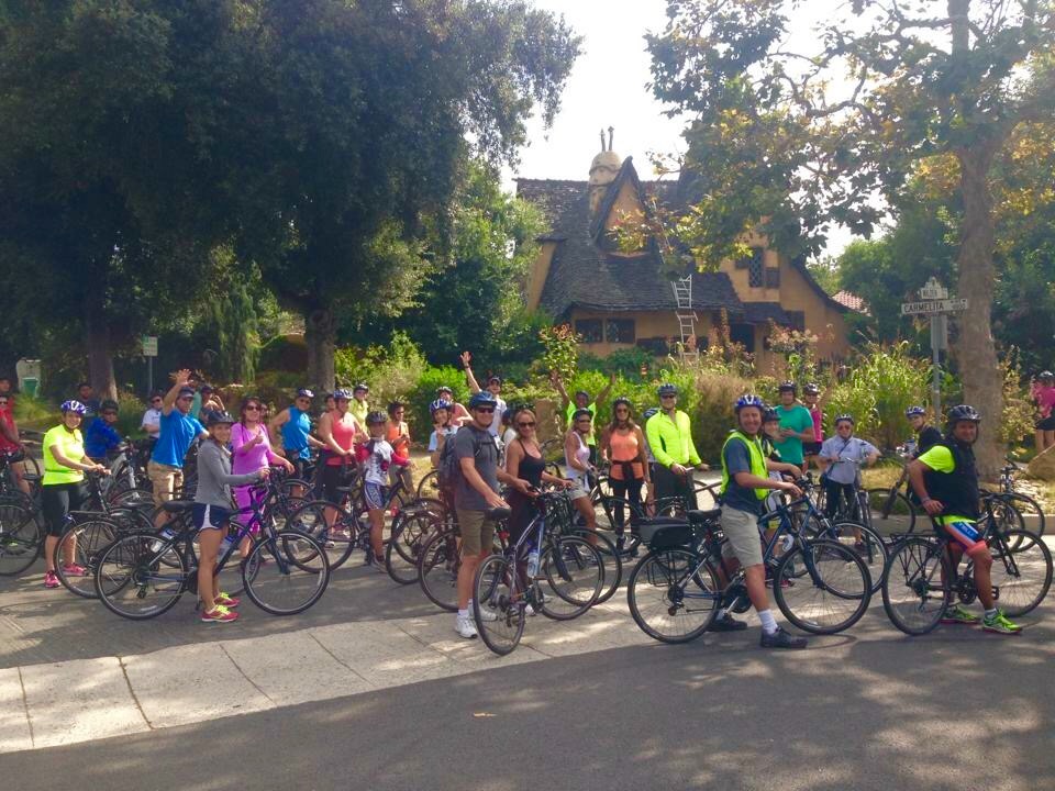 Movie Star Homes Bike Tour