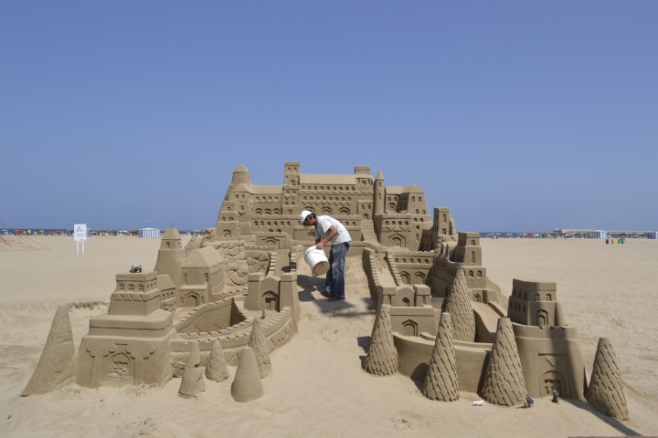 sand sculpting