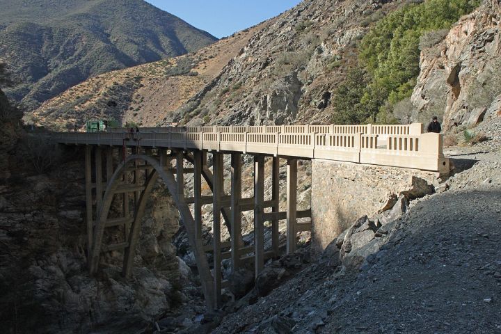 bridge to nowehere san gabriel mountains