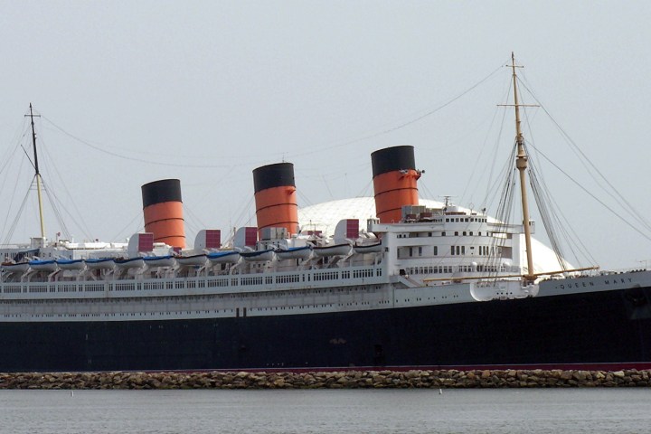 queen mary ship