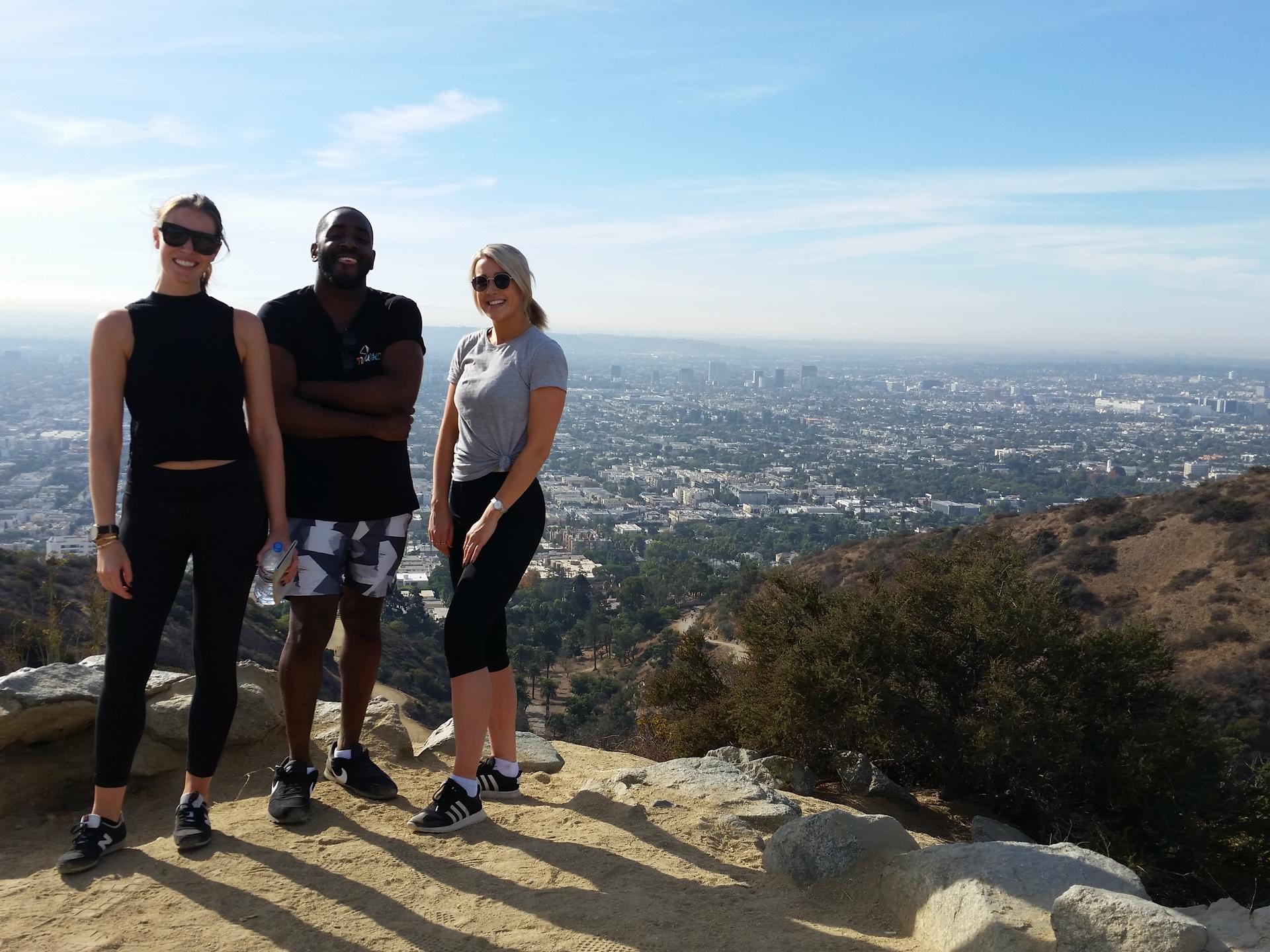 hollywood sign hike trail
