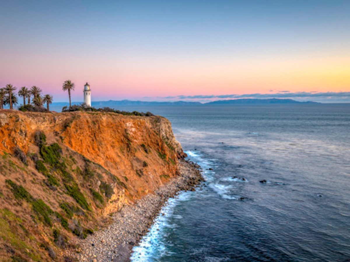 Palos Verdes Cliffs Outdoor Activity Mindfulness Hike