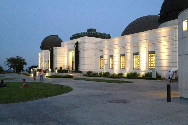 a view of the griffith observatory at night at night