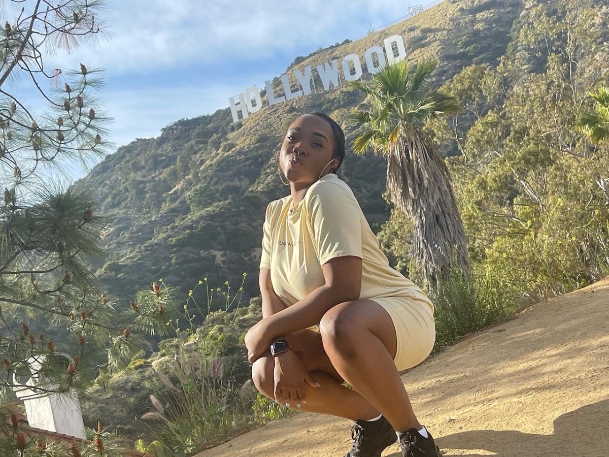 tourist on the hollywood sign hike